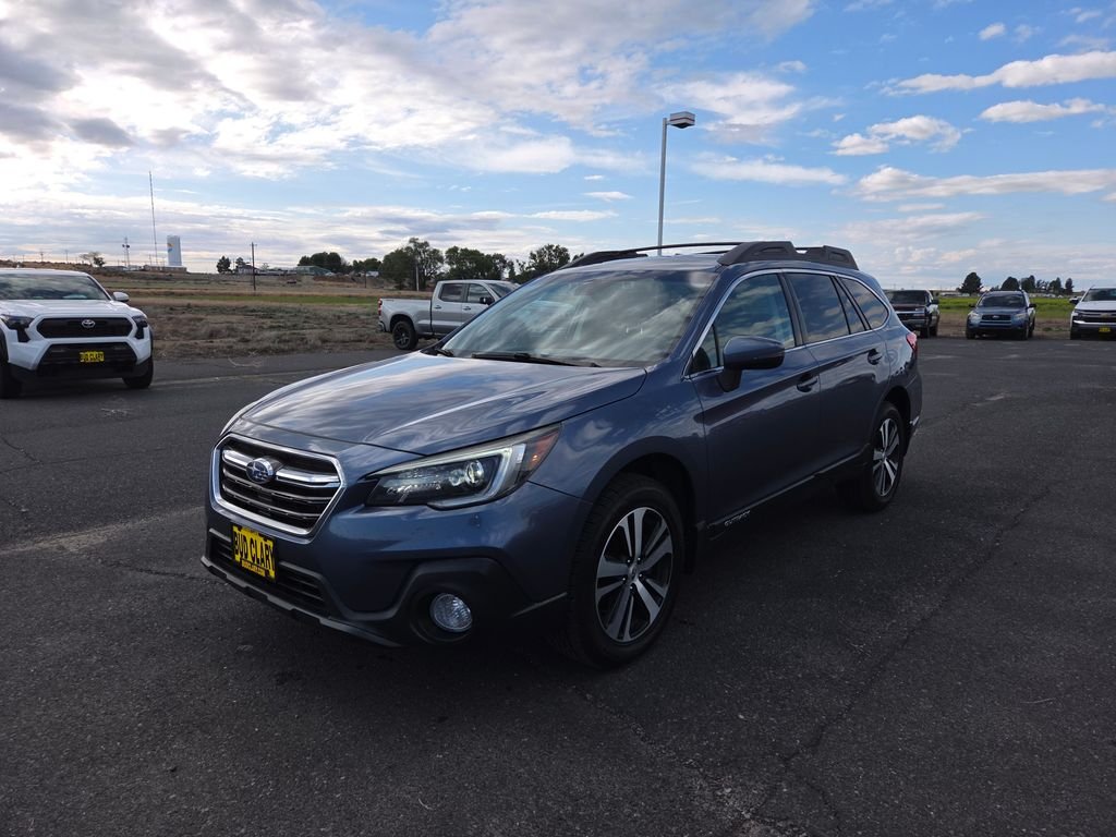 2018 Subaru Outback 2.5i Limited's photo
