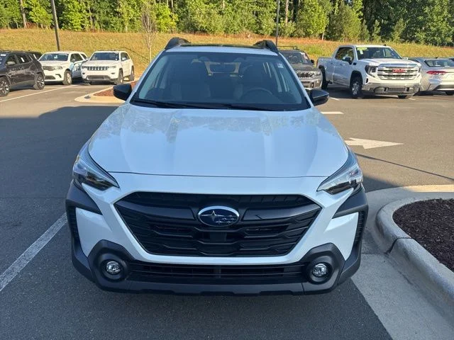 Used 2025 White Subaru Onyx Edition image 6