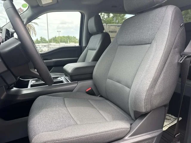 New 2026 Blue Ford XLT image 34