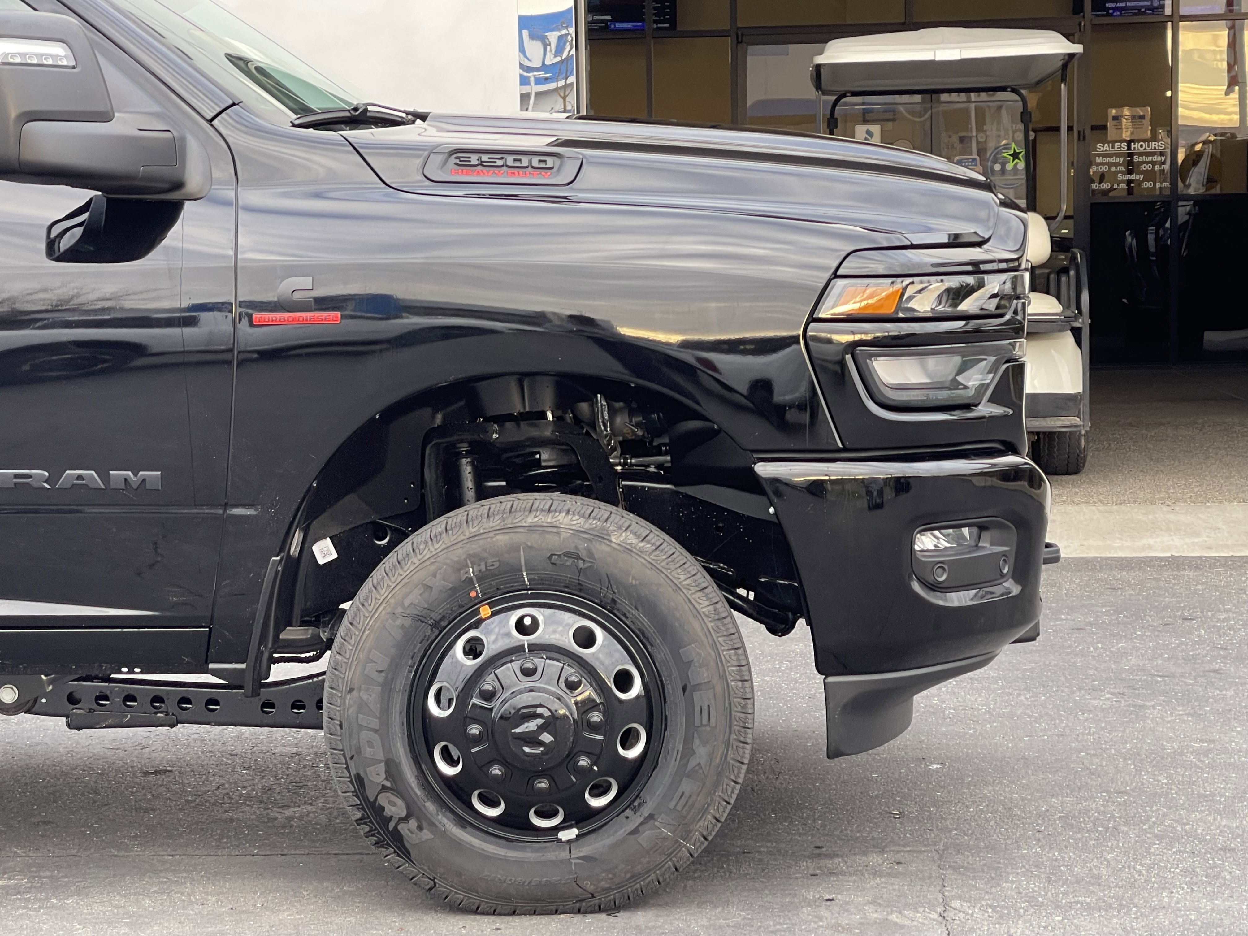 View vehicle photo 6