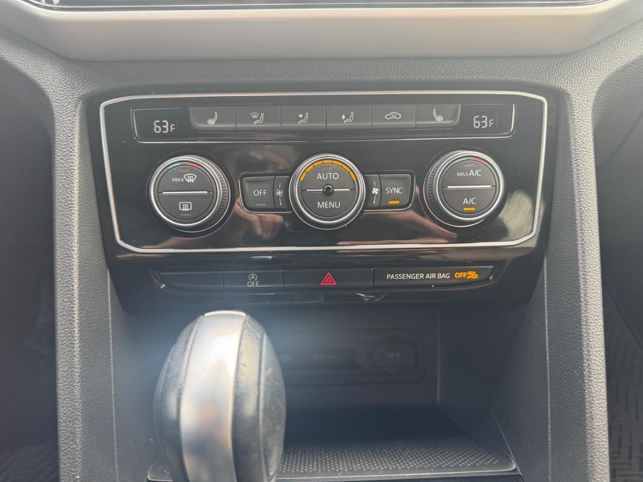 View 24