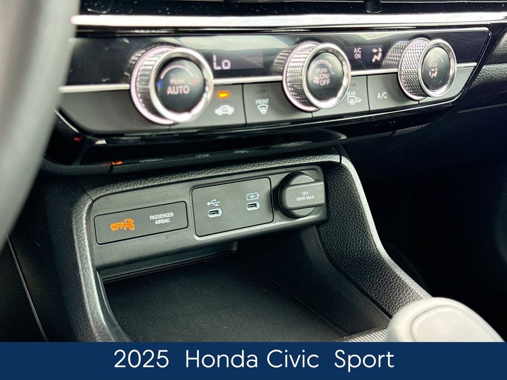 Used 2025  Honda Sport image 33