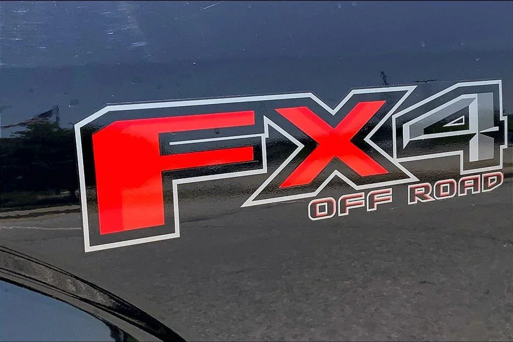 Used 2019 Black Ford XL image 28