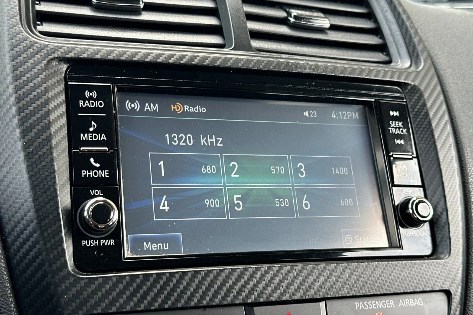 Used 2022  Mitsubishi 2.0 ES image 19