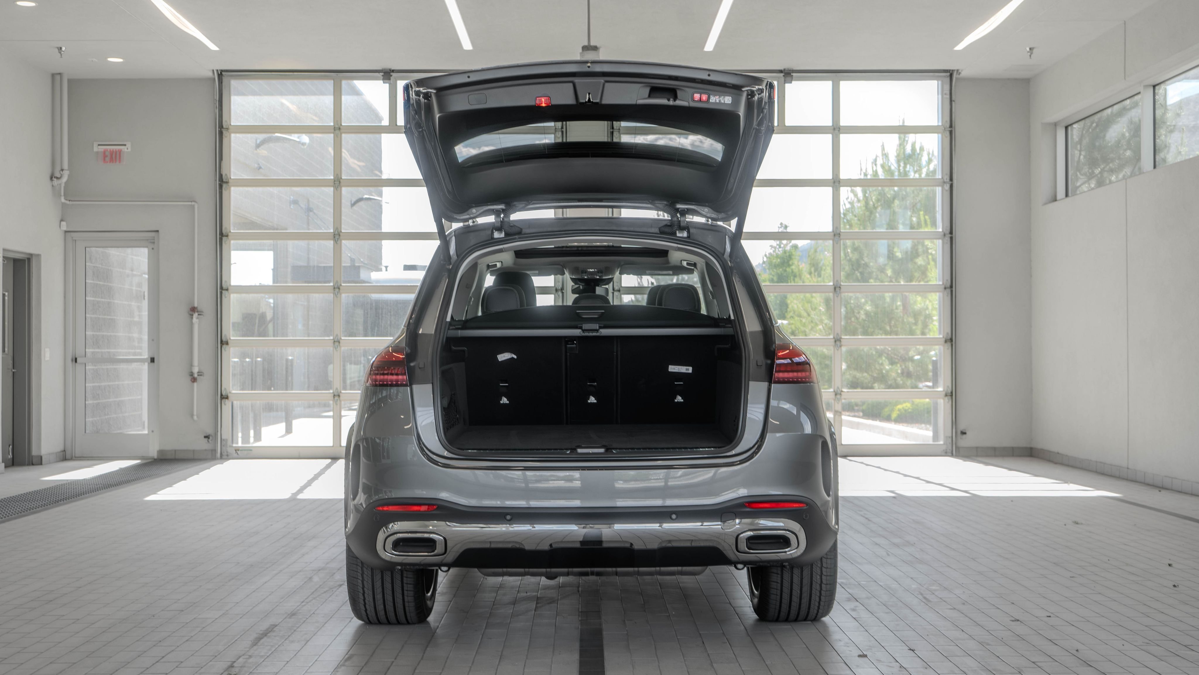 New 2026 Selenite Grey Metallic Mercedes-Benz GLE 450 image 16