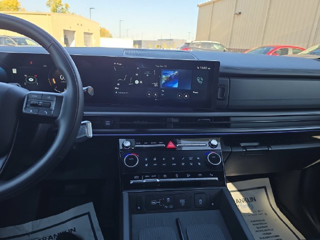 Used 2025 Blue Hyundai Calligraphy image 20
