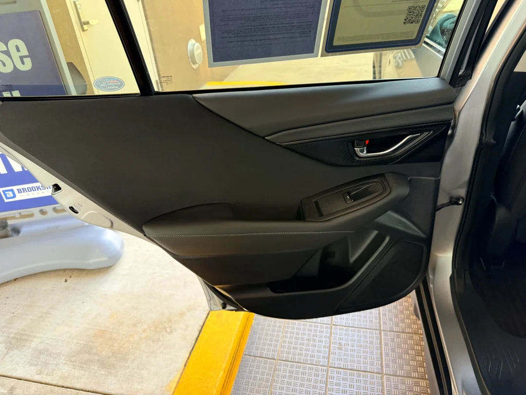 Used 2025 Ice Silver Metallic Subaru Premium image 17