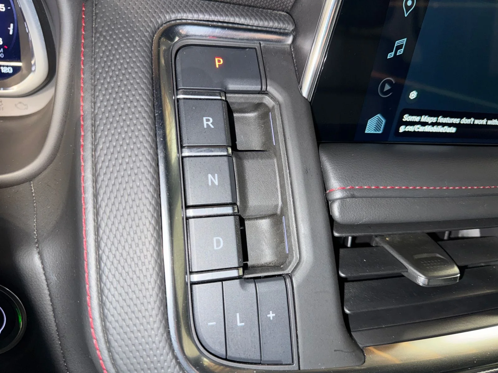 Used 2022 Summit White Chevrolet RST image 20