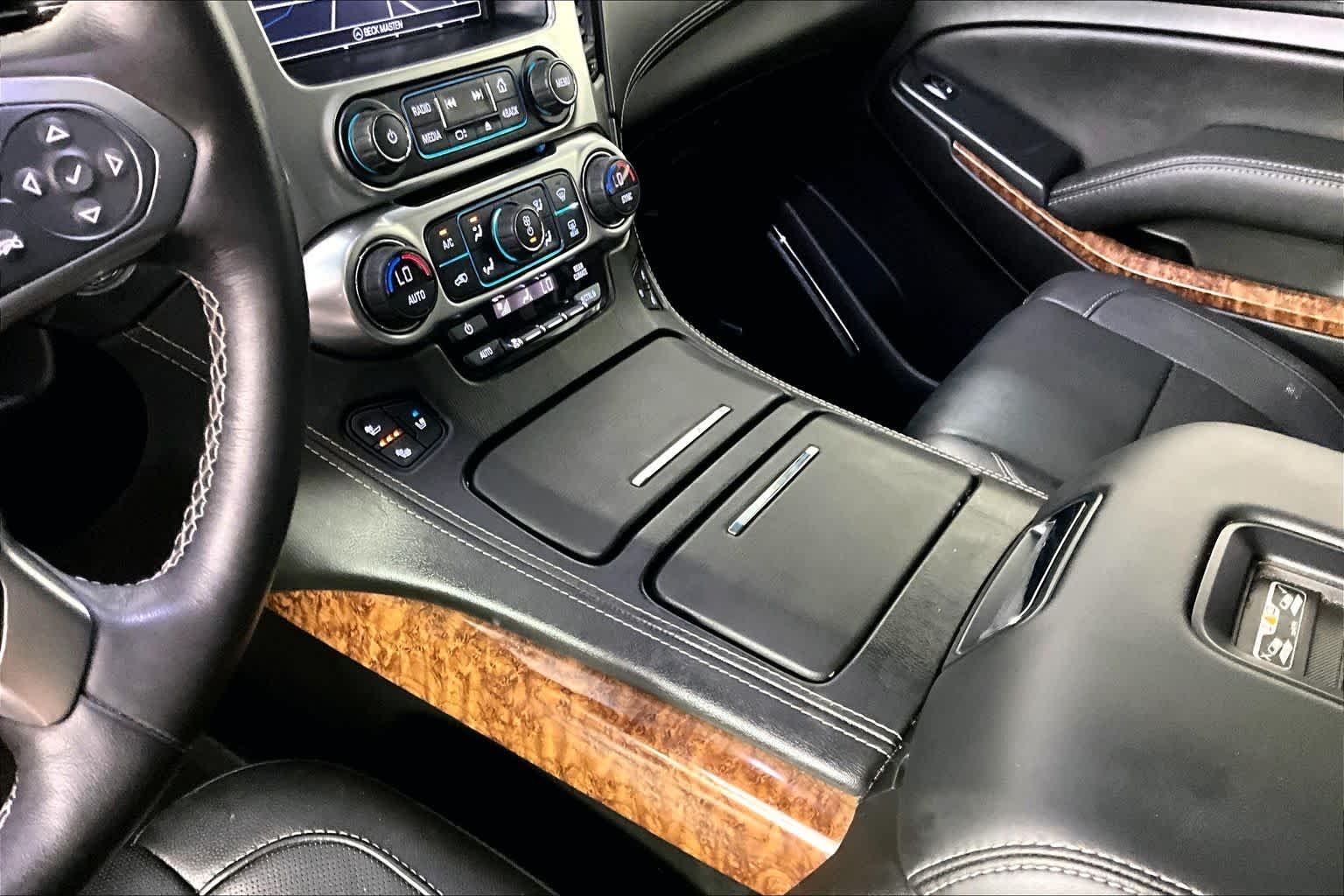Used 2017 Tungsten Metallic Chevrolet Premier image 15