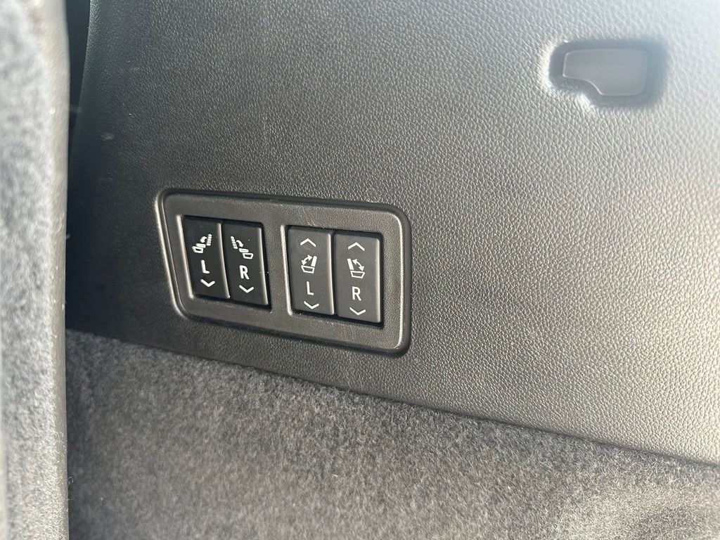 Used 2024 Black Cadillac Sport image 31