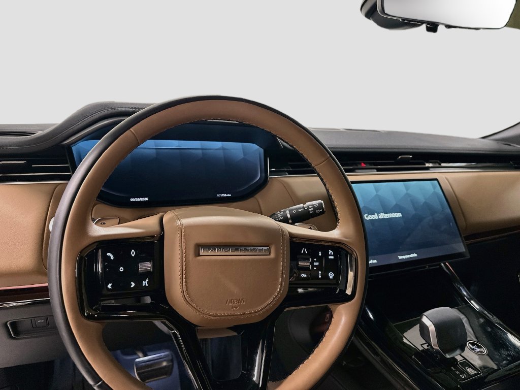 Used 2026 Gray Land Rover Dynamic SE image 4