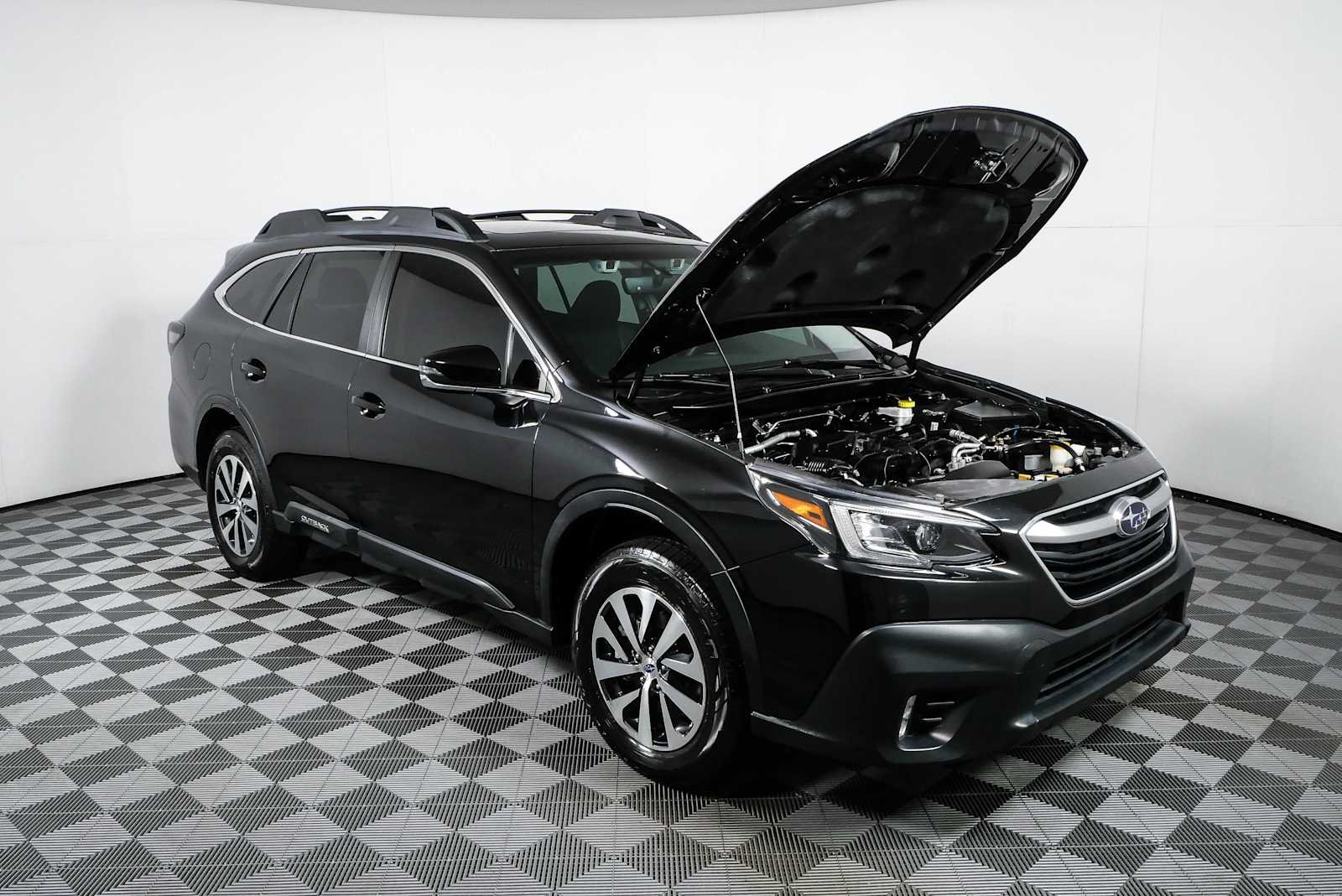 Used 2021 Crystal Black Silica Subaru Premium image 34