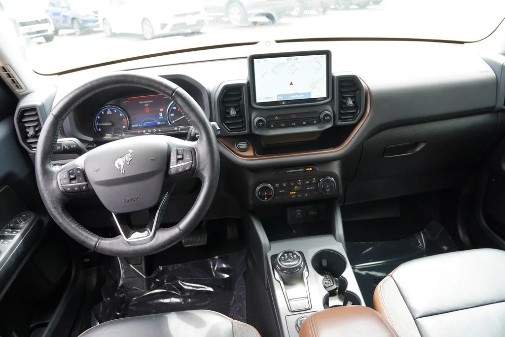 Used 2022 Cyber Orange Metallic Tricoat Ford Outer Banks image 19