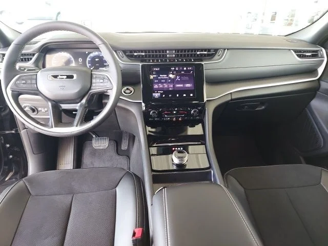 2025 Jeep Grand Cherokee L Altitude - Photo 19