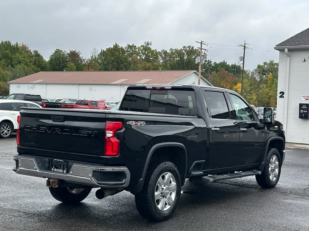 Used 2020 BLACK Chevrolet LTZ image 12