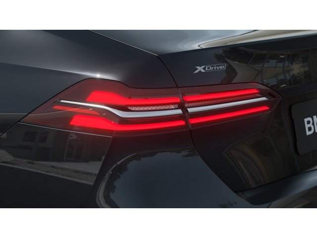 New 2027 Dark Graphite Metallic BMW  image 8
