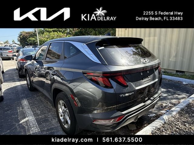 Used 2024 Gray Hyundai SE image 9