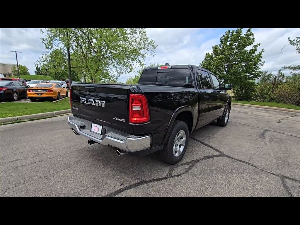 New 2026 Diamond Black Crystal Pearlcoat RAM Big Horn/Lone Star image 9