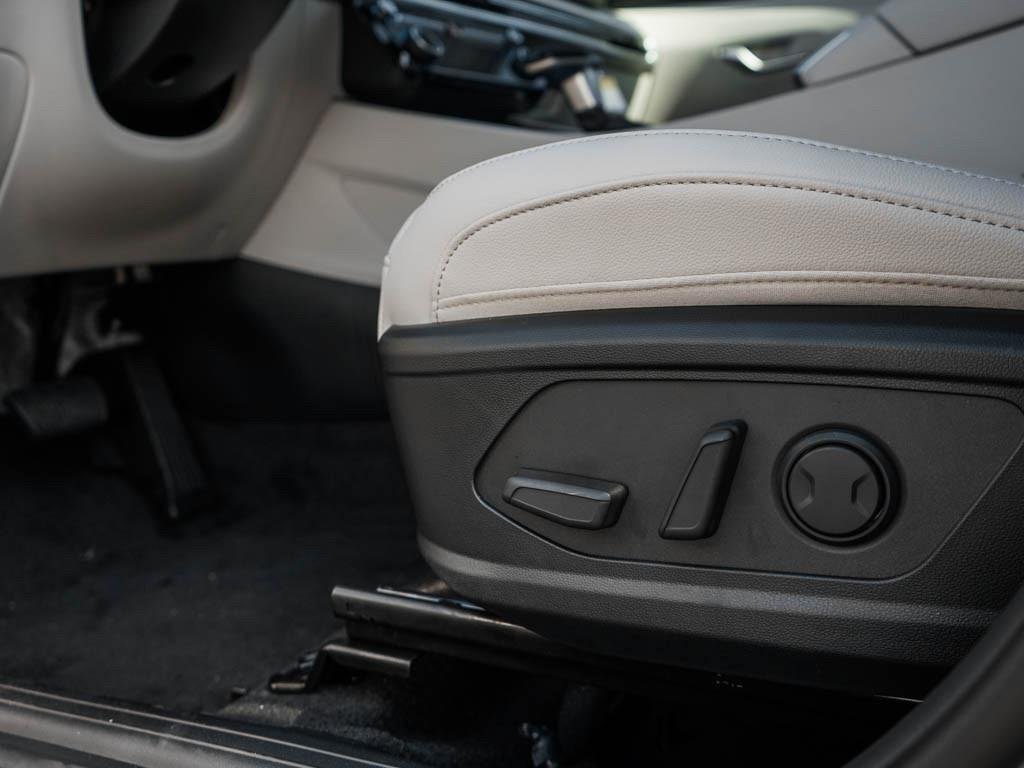 New 2026 Hampton Gray Hyundai SEL Plus AWD image 44