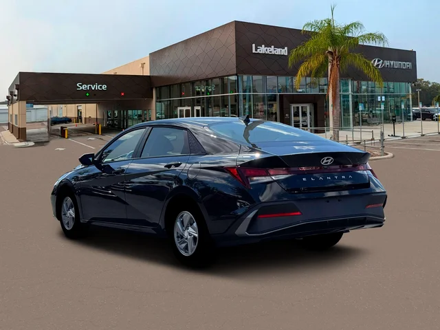 New 2026 Black Hyundai SE image 5