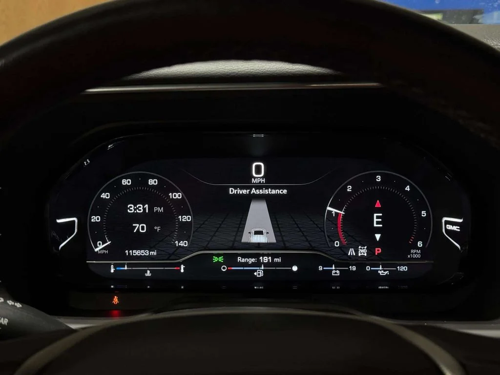 Used 2022 Black GMC Denali image 12