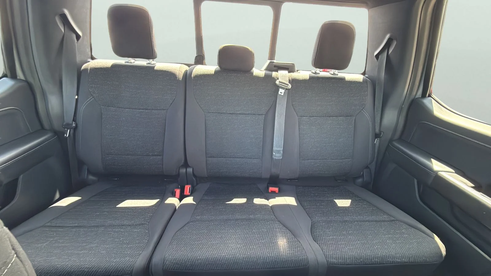 Used 2024 Gray Ford XLT image 25