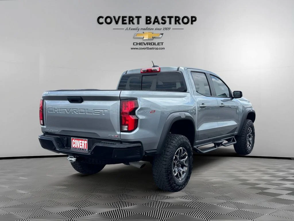 Used 2024 Gray Chevrolet ZR2 image 6