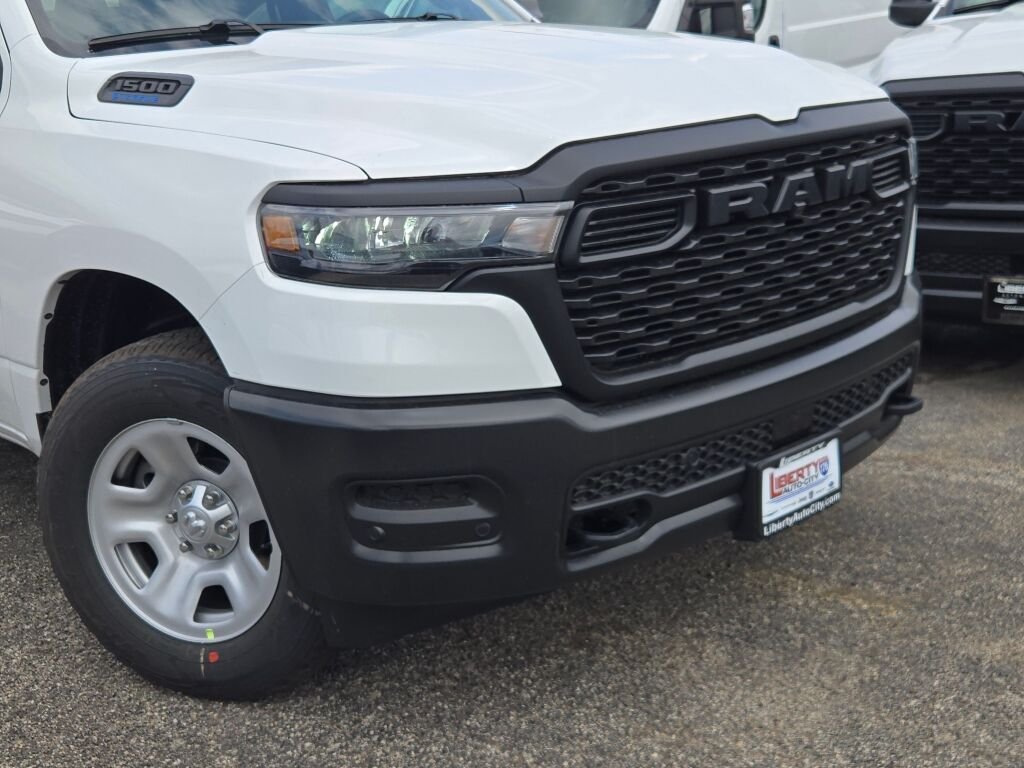 New 2026 Bright White Clear-Coat Exterior Paint RAM Tradesman image 2