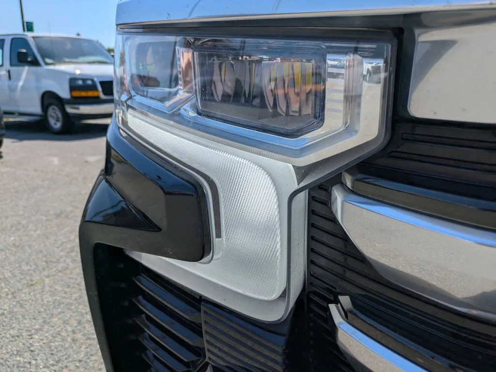 2023 Chevrolet Silverado 1500 High Country - Photo 11