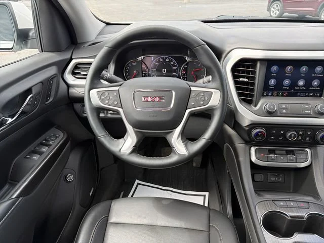 Used 2023 White Frost Tricoat GMC SLT image 33