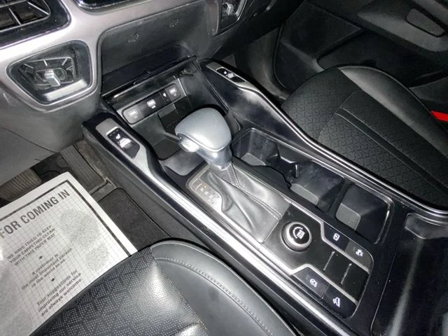Used 2023 Silver Kia S image 20