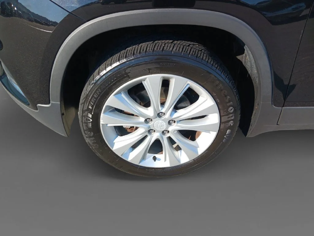 Used 2017 MOSAIC BLACK METALLIC Chevrolet Premier image 15