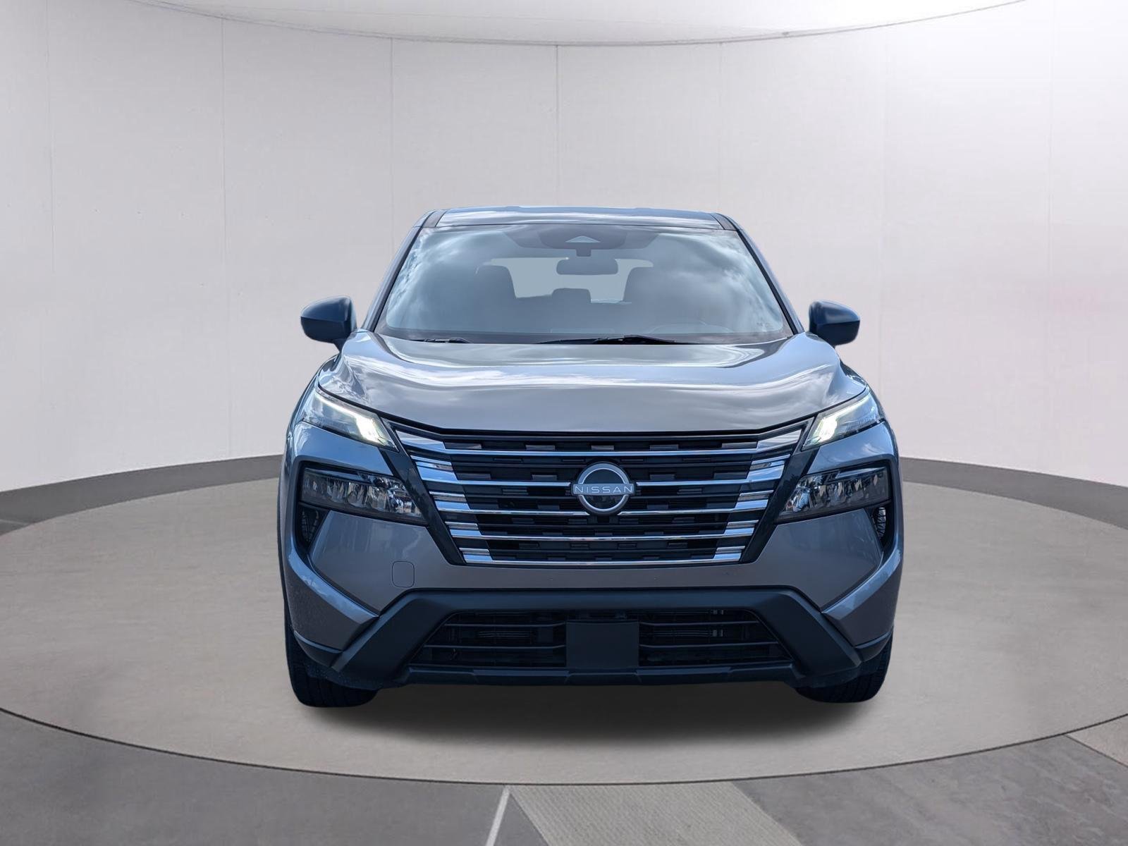 Used 2024 Gun Metallic Nissan S image 8