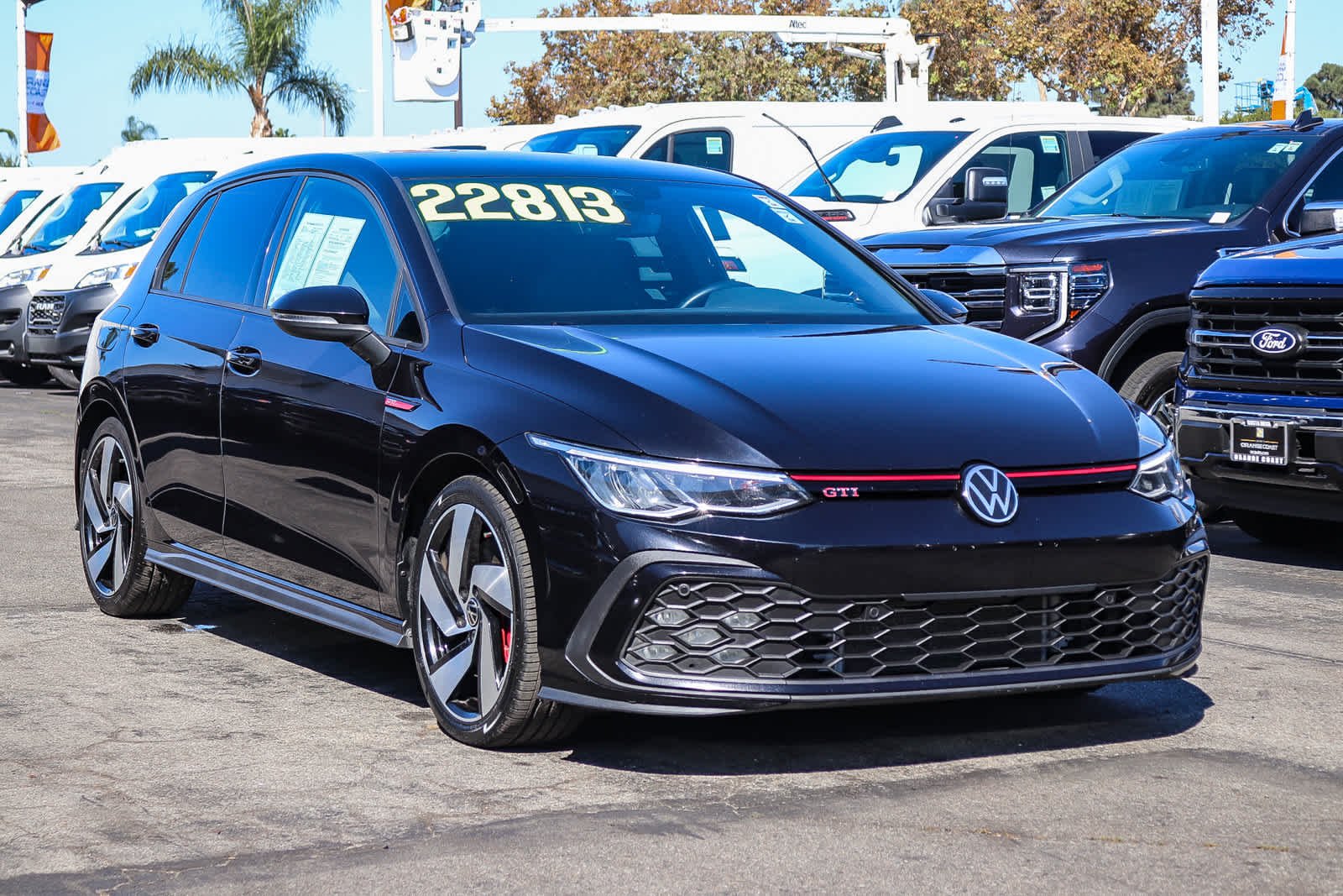 Used 2022 Deep Black Pearl Volkswagen S image 3