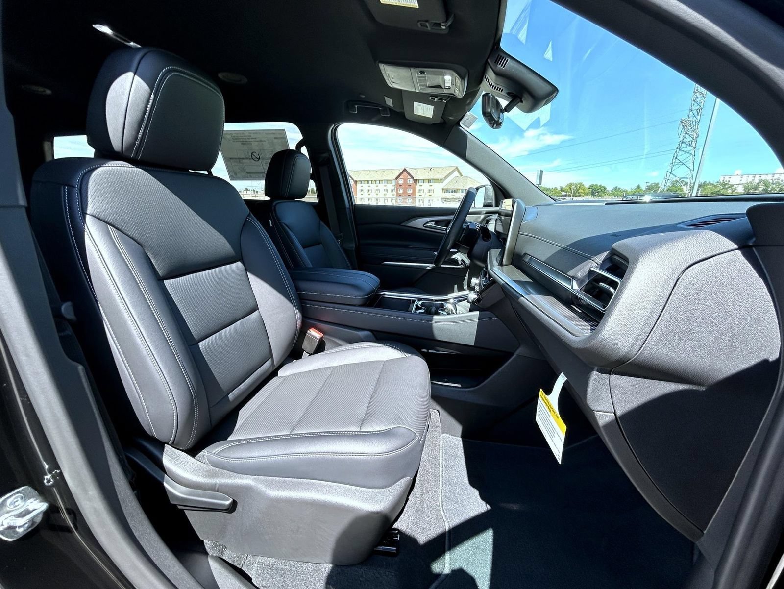 2027 Chevrolet Traverse LT - Photo 16