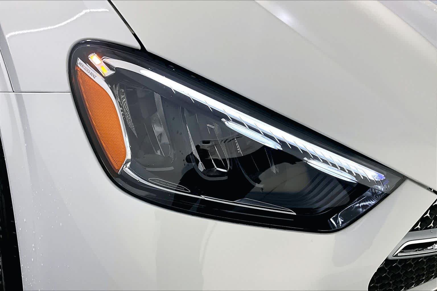 New 2026 Polar White Mercedes-Benz GLE 450 image 16
