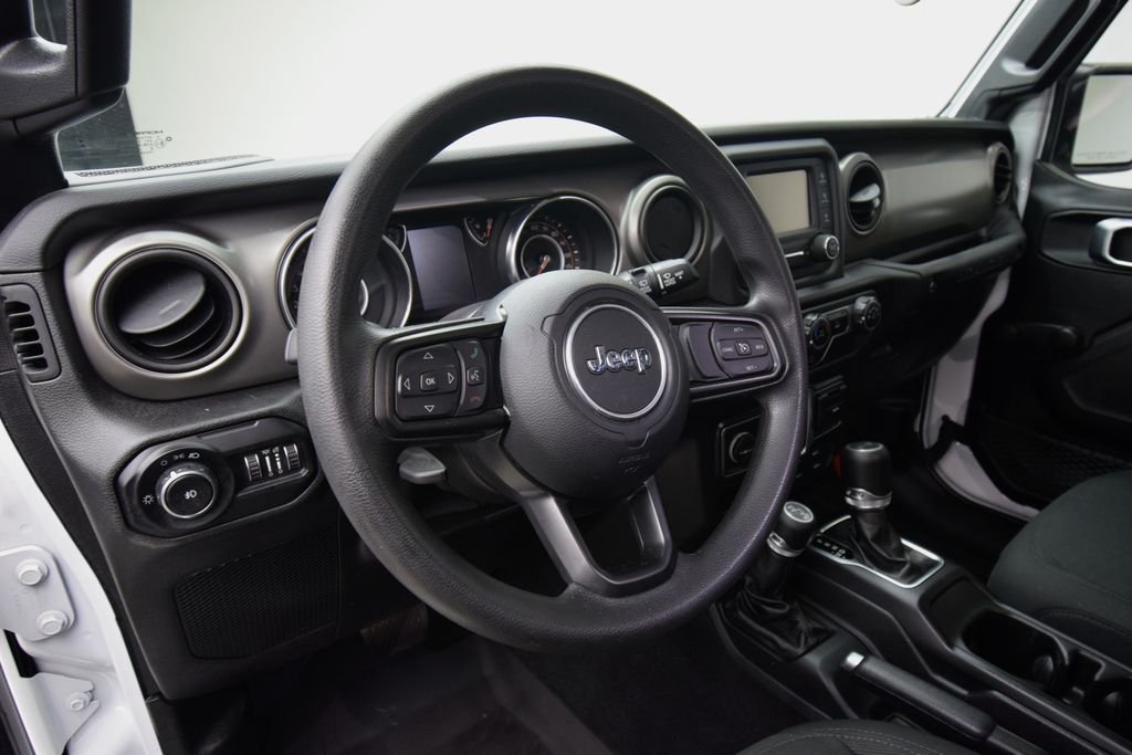 Used 2021 Bright White Clearcoat Jeep Unlimited Sport image 13