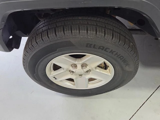 Used 2020 White Jeep Sport image 16