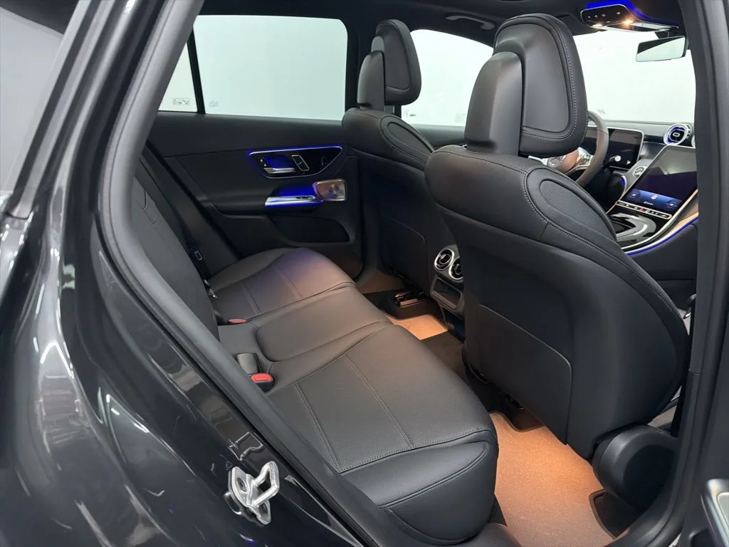 Used 2026 Gray Mercedes-Benz GLC 300 image 23