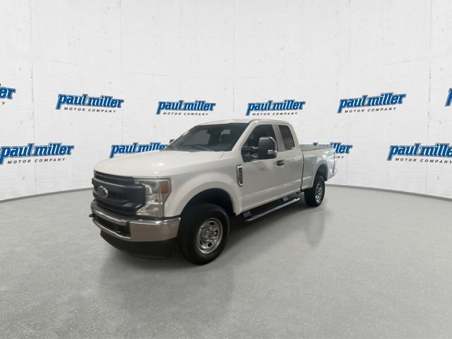 Used 2022 White Ford XL image 4