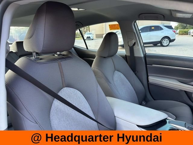 Used 2020 Gray Toyota LE image 15