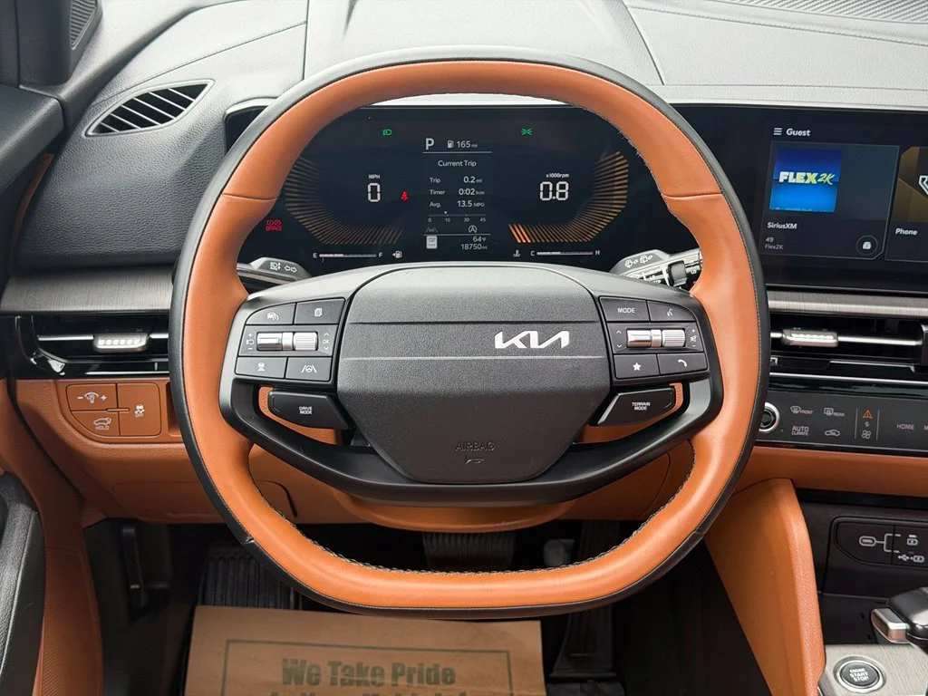 Used 2026 Gray Kia X-Line image 17