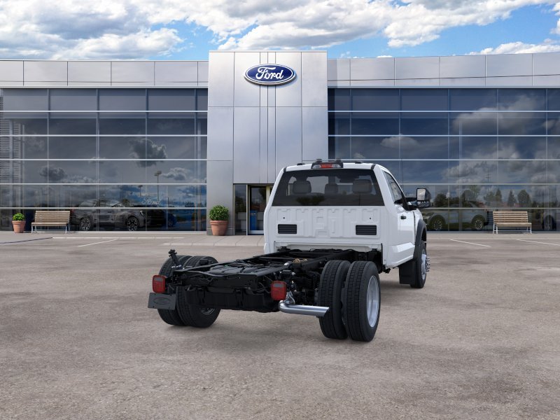 2025 Ford F-550 Super Duty Chassis Cab XL - Photo 9