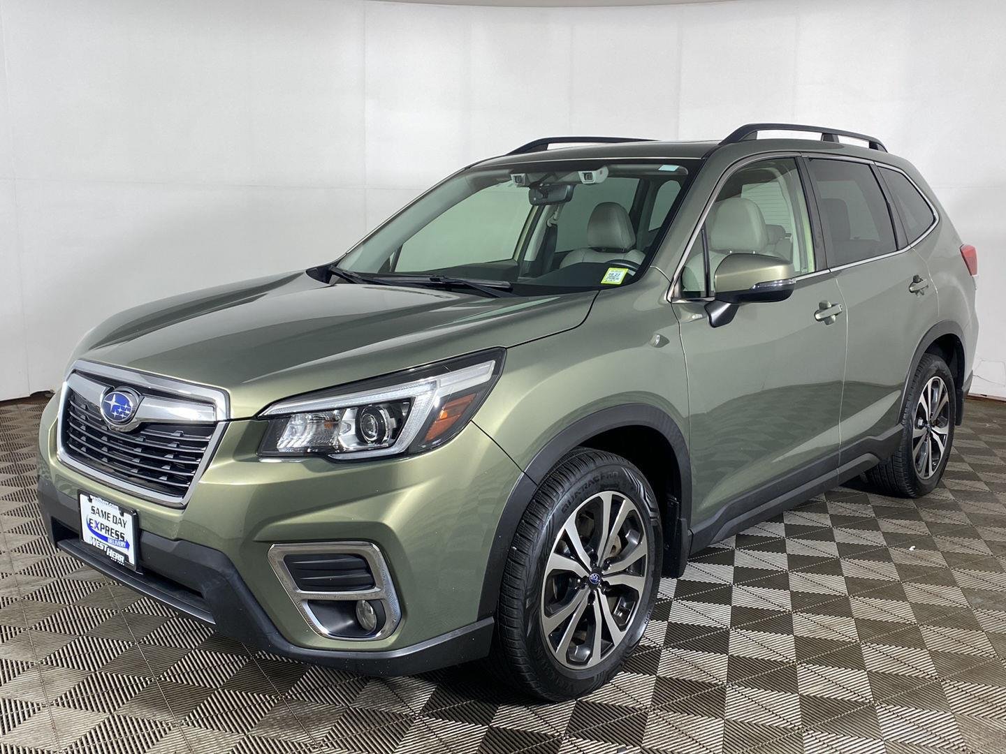 Used 2020 Jasper Green Metallic Subaru Limited image 10