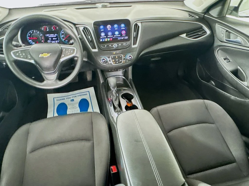 Used 2024 White Chevrolet LT image 26