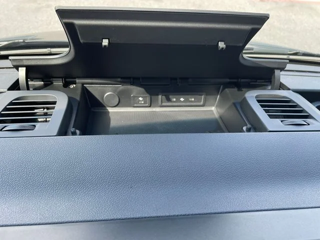New 2026 Black Mercedes-Benz Passenger 144 WB image 40