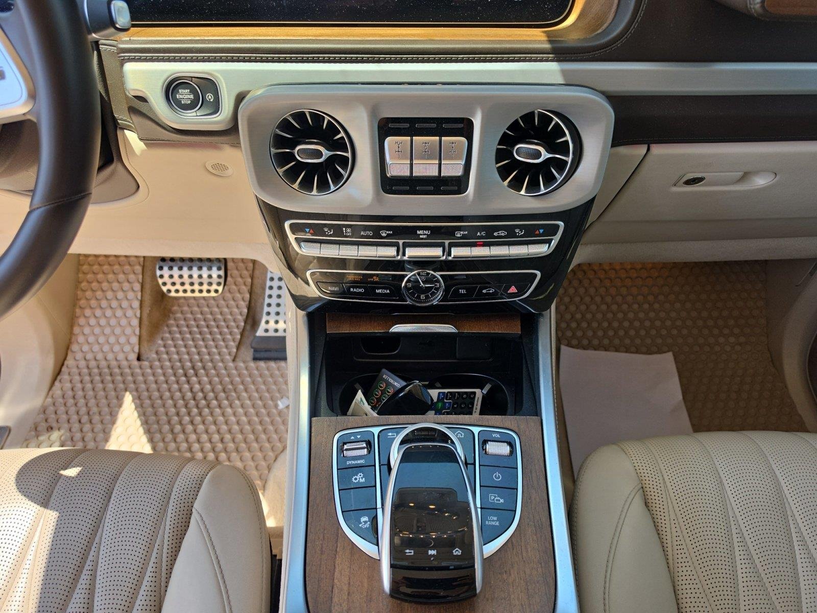 Used 2021 Mojave Silver Metallic Mercedes-Benz G 550 image 11