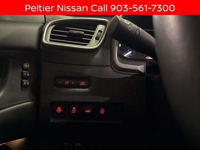 Used 2024 White Nissan SL image 5