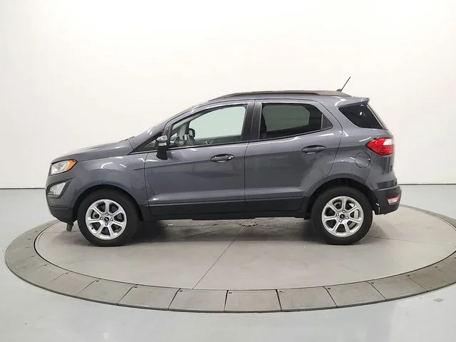 Used 2021  Ford SE image 5