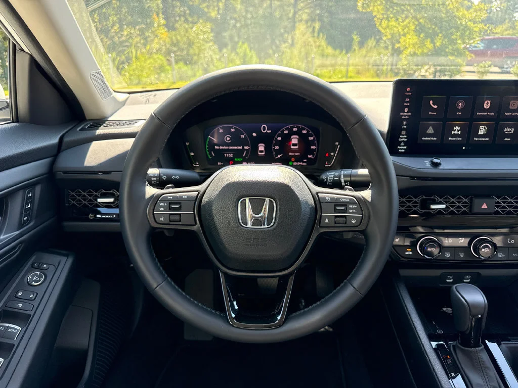 Used 2026 Platinum White Pearl Honda EX-L Hybrid image 55